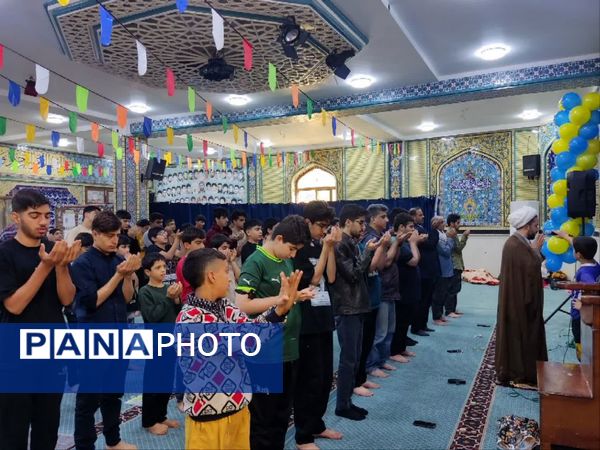 اعتکاف نورانی دانش‌آموزان بهبهان