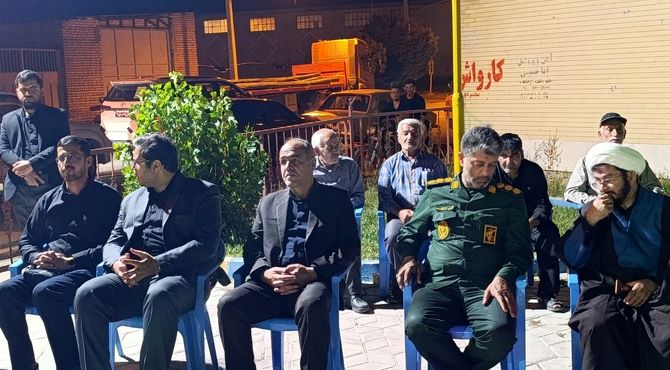 حضور مسئولین شهرستان بروجن در شب‌های سوگواری محرم در سفیددشت