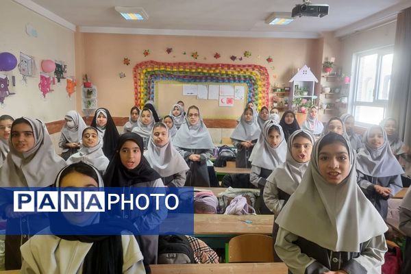 مراسم سوگواری وفات حضرت ام البنین (س) در مدارس ناحیه دو شهرری 