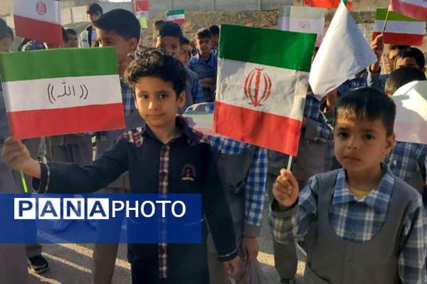 مراسم صبحگاهی دبستان شهید رحمت الله قلعه یزدانی و آموزشگاه آیت الله اراکی