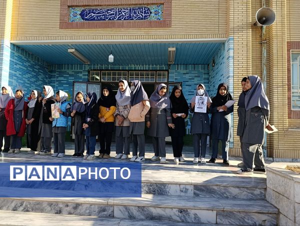 معرفی کاندیداهای شورای دانش آموزی در دبستان شهید ترابی 