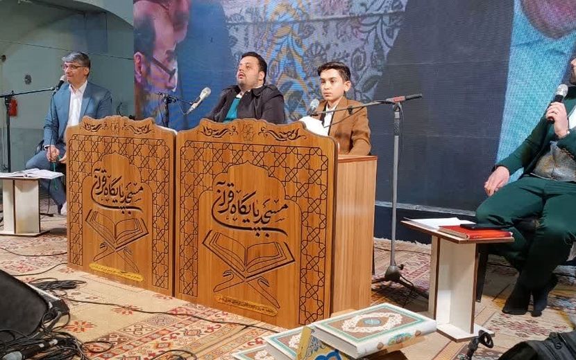 برگزاری محفل انس با قرآن «میهمانی آیه‌ها» در مسجد قمر بنی‌هاشم یزد