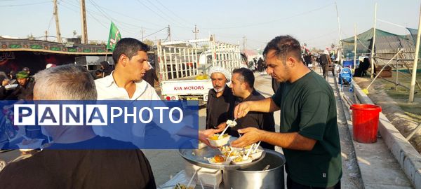 قدم‌های عاشقی در مسیر اربعین