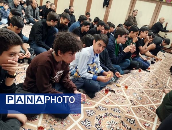 عزاداری هیات‌های دانش‌آموزی در کاظمیه