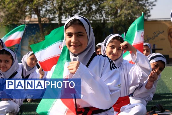 برگزاری المپیاد ورزشی درون مدرسه‌ای در بهارستان‌دو