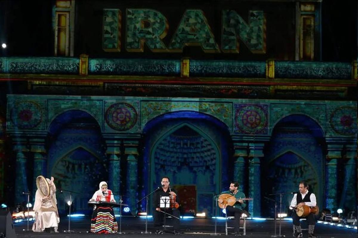 اجرای موسیقی سنتی ایران در "جشنواره فرهنگ های جهان در هانوی ۲۰۲۵"