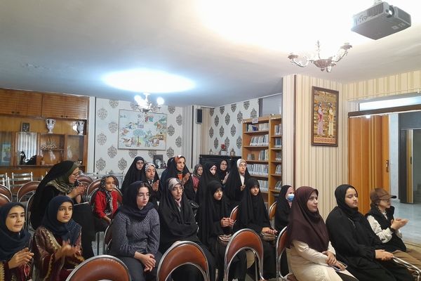  اولین گردهمایی سفیران کانون و جشن  ولادت با سعادت حضرت فاطمه س در کانون فرهنگی تربیتی ۱۵ خرداد