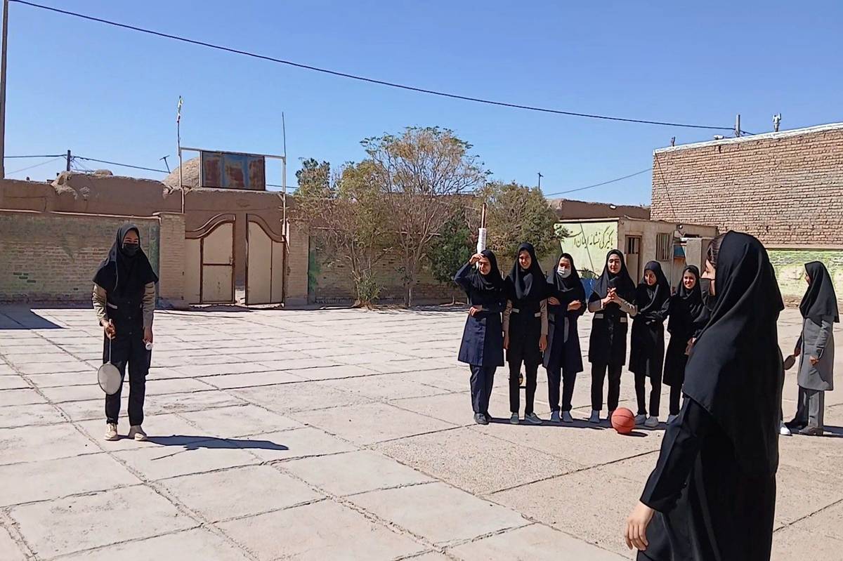 ورزش، سرمایه اجتماعی و عامل نشاط در جامعه ایران 