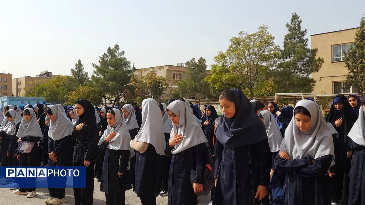 برگزاری جشن جوانه ها در دبیرستان نورالهدی 