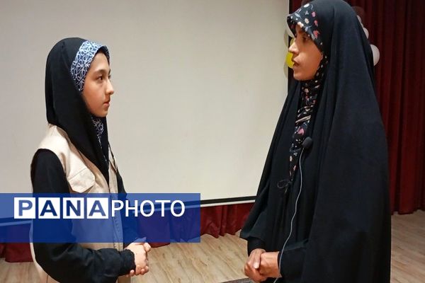 کلاس آموزشی خبرنگاری در کانون مهر تابان نیشابور