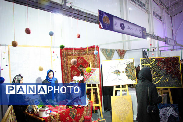 آغاز به‌کار نمایشگاه نوآوری و فناوری کاشان با ارائه دستاوردهای دانش‌آموزی