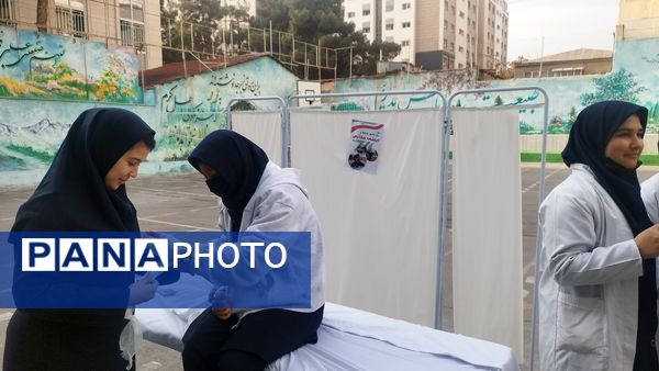 مانور زلزله با صحنه های واقعی در دبیرستان شاهد تکتم