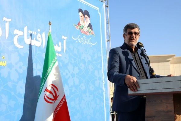 بزرگی انسان‌ها در گرو خدمت به جامعه است