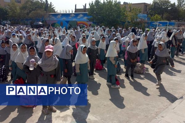 شور عاطفه‌ها در دبستان لطیفه مشهد