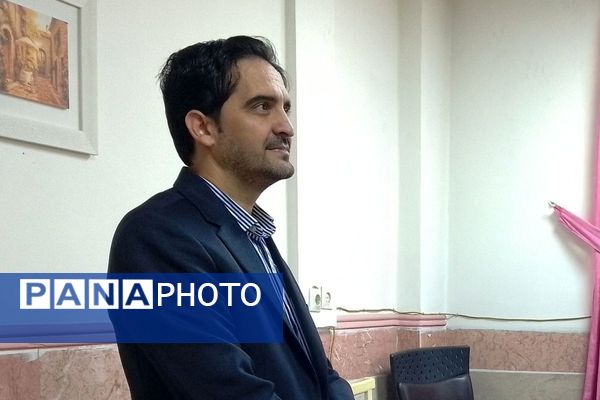 انتخابات  همیار مشاور در مدرسه نشاط بهارستان دو