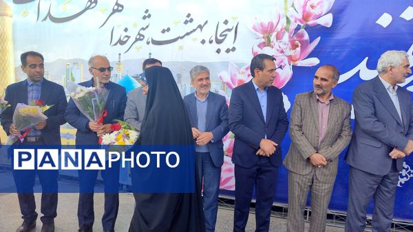 استقبال از برگزیدگان شانزدهمین المپیاد ملی فرش دستباف در مشهد