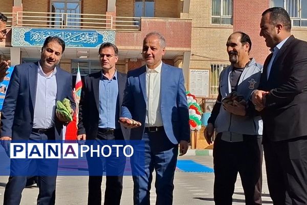 طرح میدان پویا در دبستان مهر شهریار برگزار شد