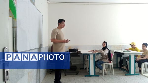 شروع کلاس‌های تقویتی در قالب برنامه‌ اوقات فراغت شهر شازند