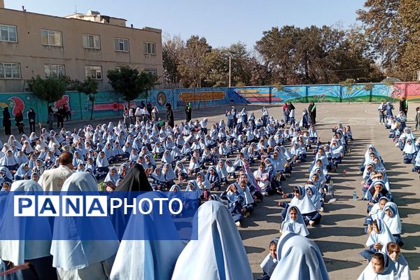 حضور خادمین امام رضا (ع) در دبستان دخترانه آیین روشن