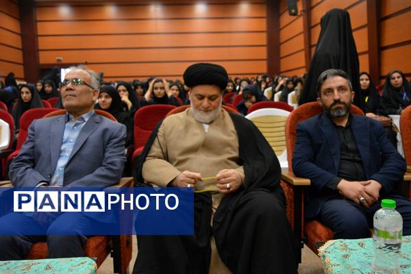 بدرقه دانش‌آموزان بهارستانی به راهیان‌نور