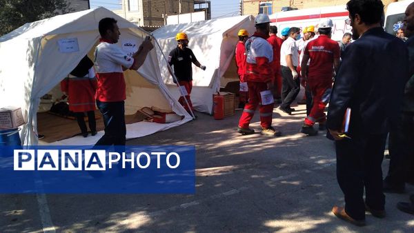 برگزاری مانور زلزله در مدرسه فاطمیه شهرستان آببر