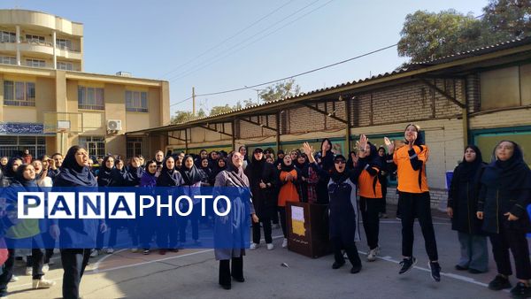 المپیاد درون مدرسه‌ای دبیرستان پیرایش یک 