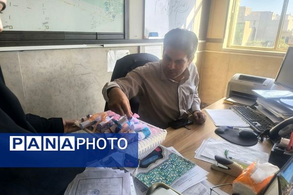 پاسداشت بزرگداشت حافظ شیرازی در اداره آموزش و پرورش ناحیه یک شهرری
