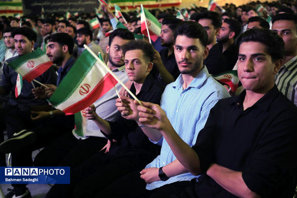 آیین استقبال از نو دانشجو معلمان دانشگاه فرهنگیان