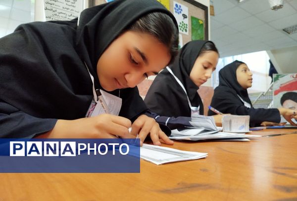 برگزاری انتخابات شورای دانش آموزی در کاشمر