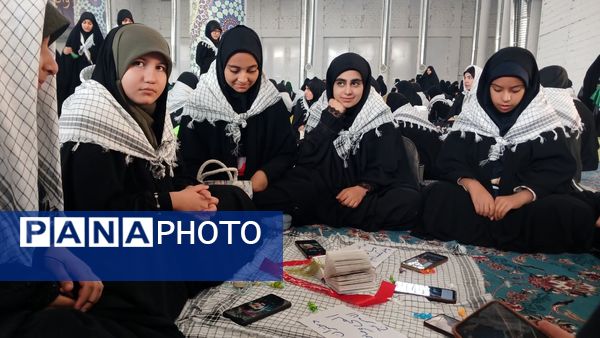 برگزاری اجتماع بزرگ حلقه صالحین در مصلی کرج 