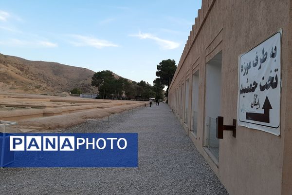 تخت جمشید نمادی از شکوه و عظمت در ایران باستان