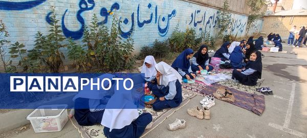 صبحانه سلامت و روز جهانی تخم مرغ در مدرسه شهید خاقانی شهرستان شیروان