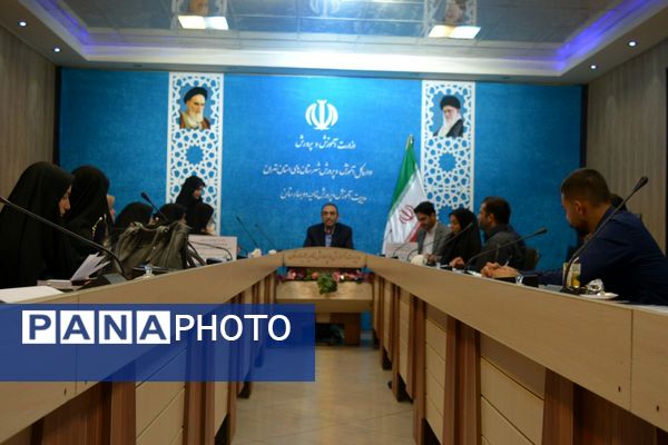 برگزاری جلسه توانمند سازی ویژه مشاوران جدیدالاورود در بهارستان دو
