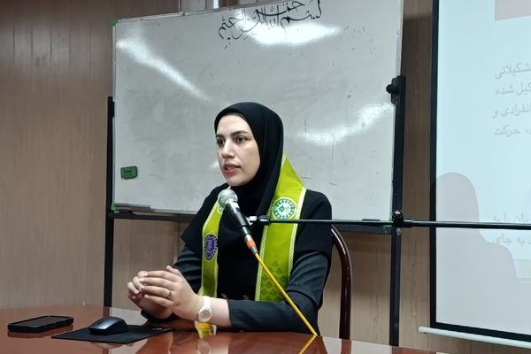 برگزاری دوره ضمن خدمت فعالیت های مکمل آموزشی و پرورشی در شهرستان ملارد