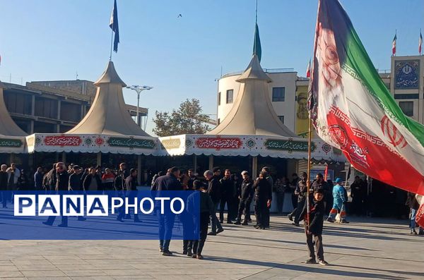 بزرگترین اطعام فاطمی کشور در مراسم استقبال از شهدا