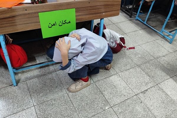 بیست و هفتمین مانور زلزله سراسری در مدرسه شاهد خیر سجادی 