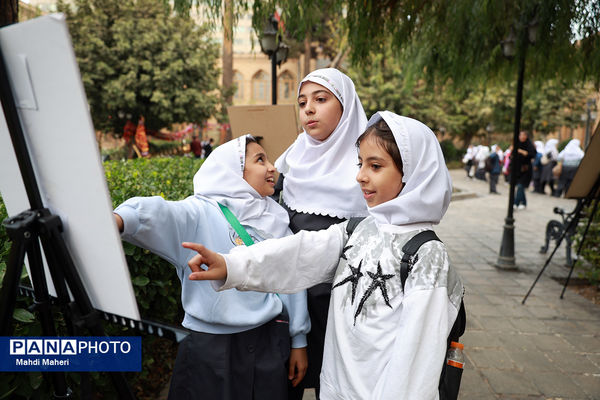 نمایشگاه معرفی «ایرانمون» در حاشیه نشست معاون پرورشی و فرهنگی آموزش و پرورش