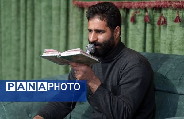 اعتکاف دانش آموزی در استان گلستان