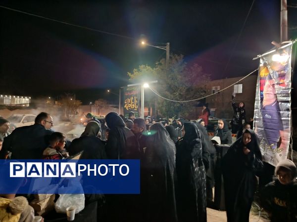 برپایی ایستگاه صلواتی در کاشمر