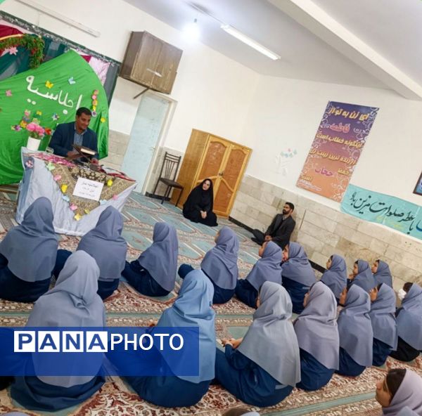 اجلاسیه نماز در آموزشگاه متوسطه اول دخترانه 15خرداد سرخس