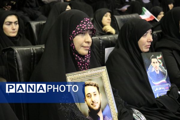 یادواره ملی شهدای دانشگاهی دفاع مقدس ۱۲ روزه در دانشگاه فردوسی مشهد(۳) 