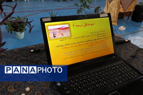 همایش پیشگیری از آسیب‌های چهارشنبه سوری در دبیرستان نرجس بجنورد