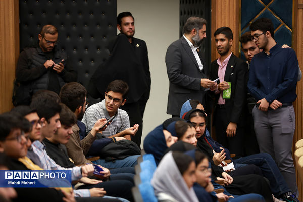 اختتامیه المپیادهای بین المللی ترکیبیات و هندسه ایران