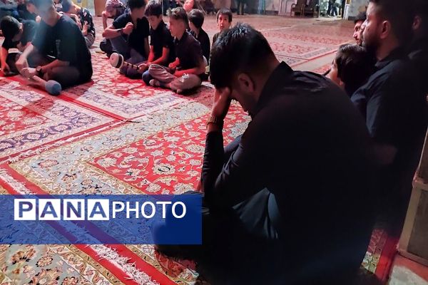 هیئت  زنجیر زنی و عزاداری اباعبدالله الحسین علیه السلام  بار درشب هفتم محرم  