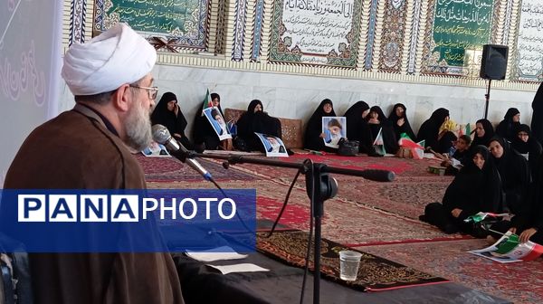 خروش شیر زنان چهارمحال‌وبختیاری در حمایت از رهبر انقلاب