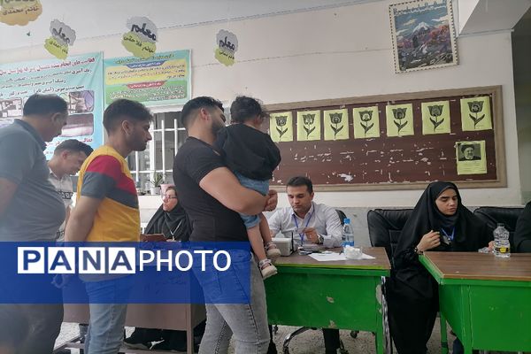 مردم ایران کار ناتمام ۸ تیر را پرشورتر تمام کردند