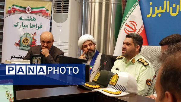 جمعی از دانش‌آموزان استان البرز به عنوان همیار پلیس انتخاب شدند