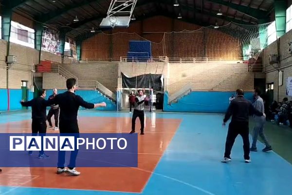 برگزاری دوره مهارت‌آموزی ورزشی ویژه دبیران تربیت بدنی منطقه کهریزک 