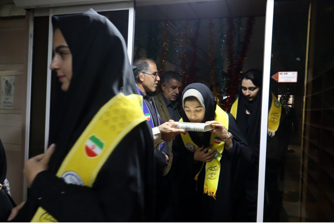 سفر از کلاس درس تا خانهٔ خدا؛ بدرقه‌ دانش‌آموزان عمره‌گزار 