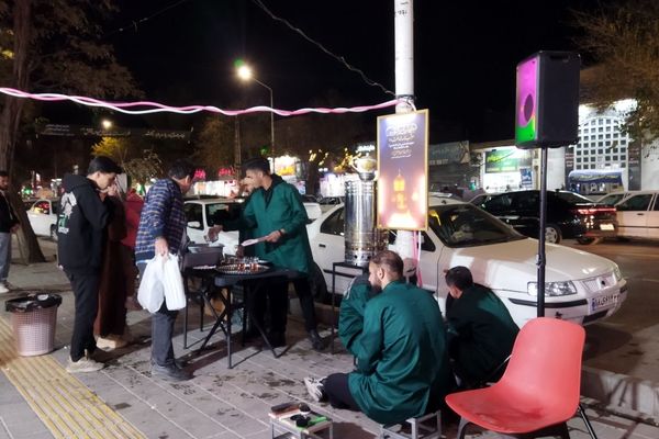 گذری بر چایخانه امیر المومنین در نیشابور 